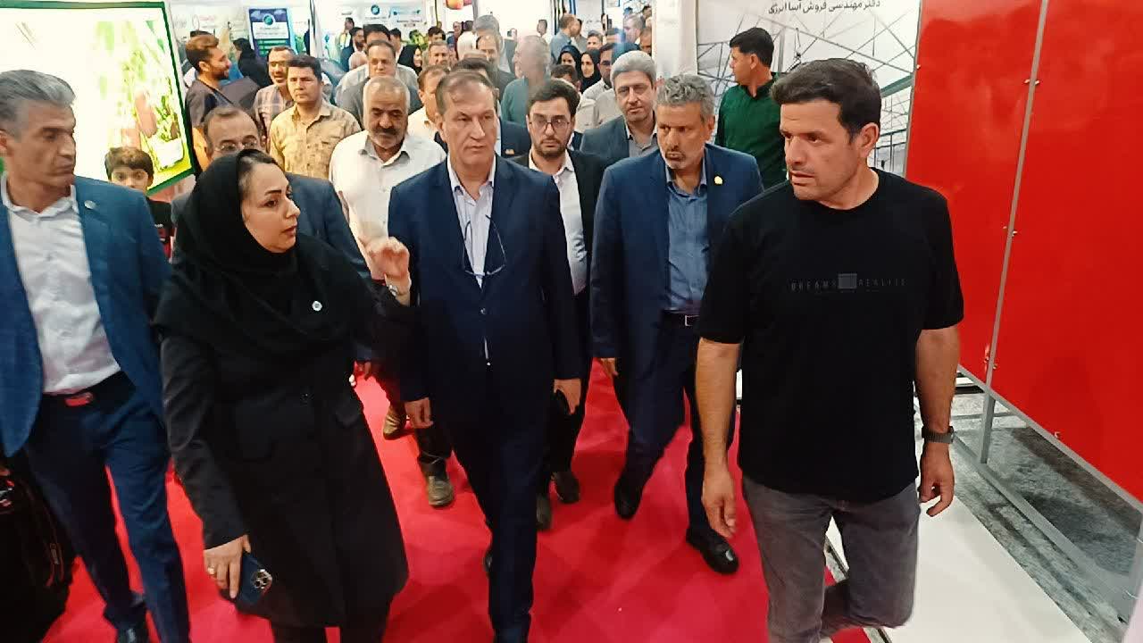 اهمیت حوزه گلخانه در اقتصاد کشاورزی استراتژیک است/ رایزنی برای تأمین سوخت جایگزین واحدهای تولیدی